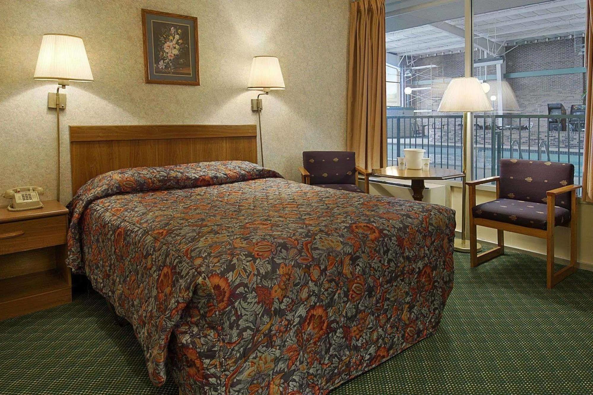 Knights Inn Rantoul Экстерьер фото